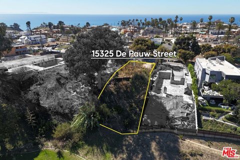 Land, Pacific Palisades, CA