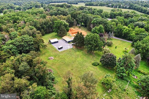 Land, CARLISLE, PA