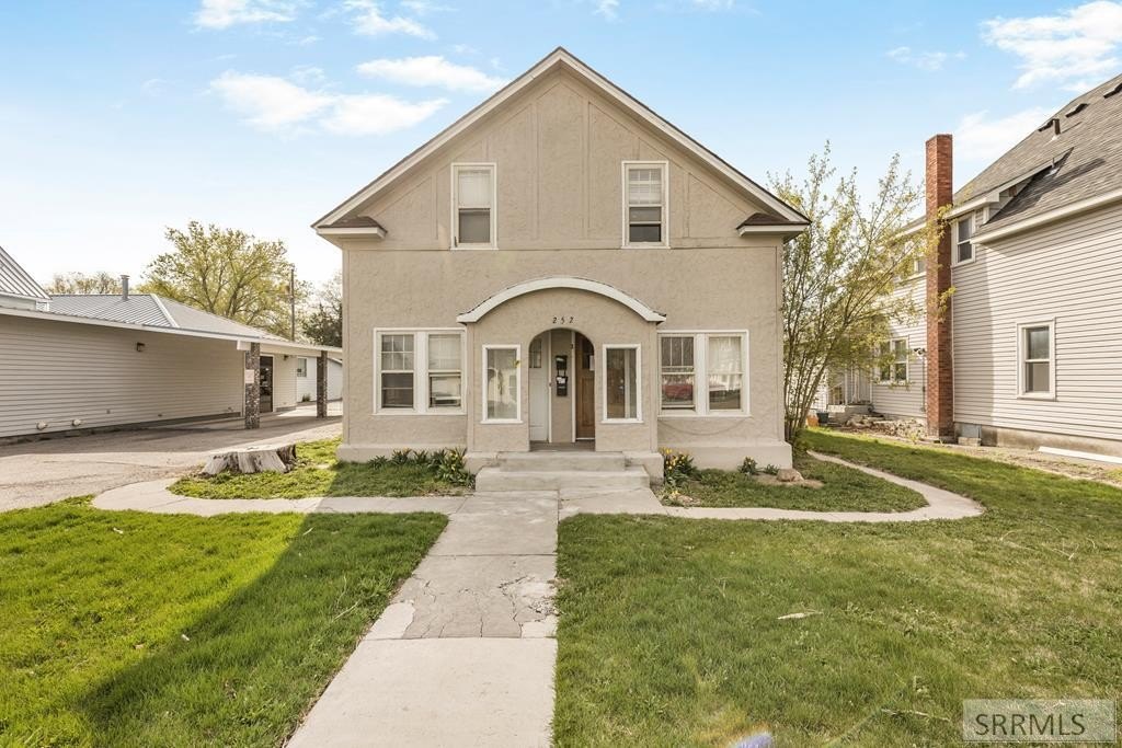Updated Fourplex in Blackfoot