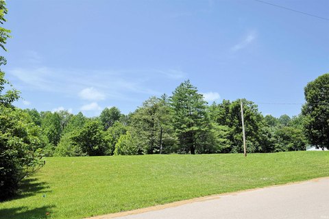 Wooded Recreational Land Tract