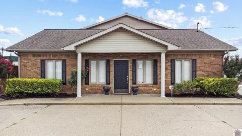 Office Building with Dual Access
