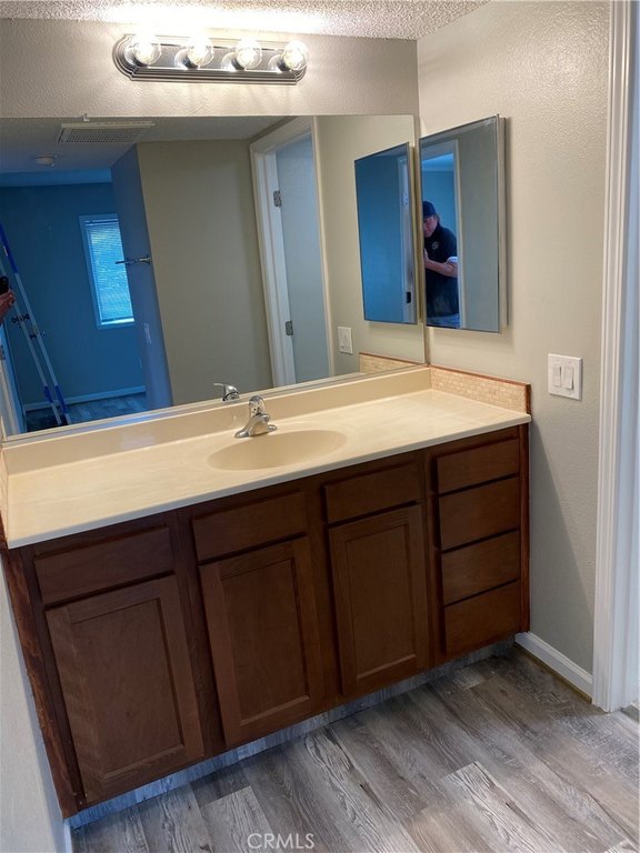 Picture 28