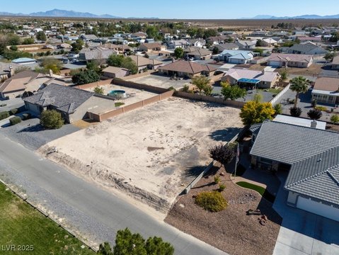 Residential Lot in Artesia