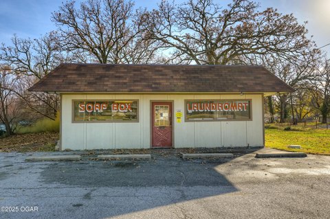 Highway Frontage Commercial Property