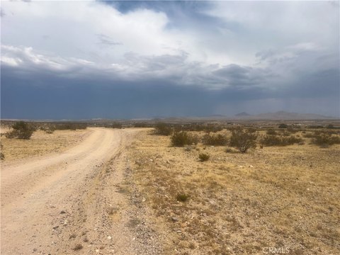 Land, Helendale, CA
