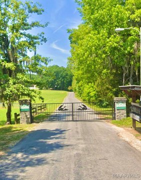 LAND - Montgomery, AL