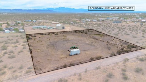 Land, Golden Valley, AZ