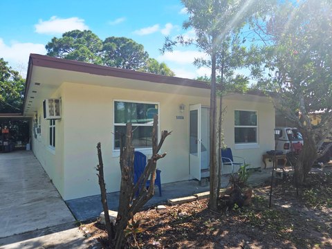 Fort Pierce CBS Duplex