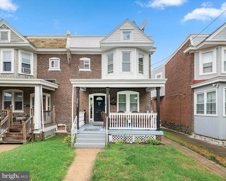Renovated 3-Bedroom Twin Home