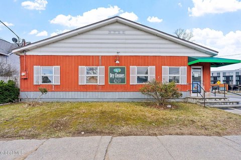 Saratoga Springs Mixed-Use Opportunity