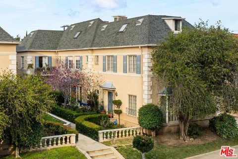 Beverly Grove Townhouse Triplex