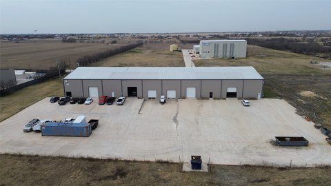 Move-In Ready Industrial Flex Warehouse