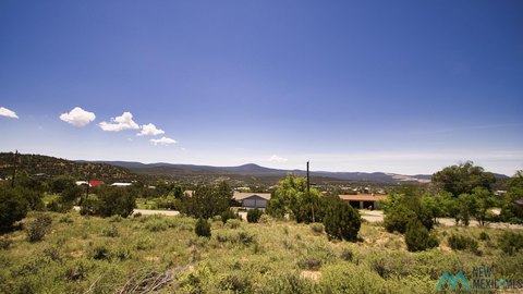 Land with Utilities and Views
