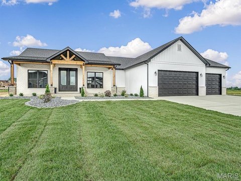 Half-Acre Lot in Wildwood Estates