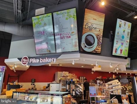 Ice Cream, Coffee & Bakery