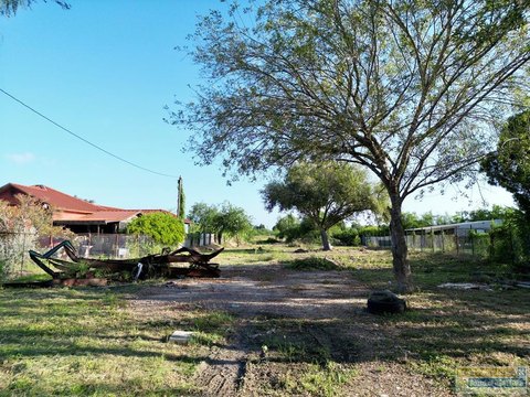 Prime Brownsville Land Opportunity