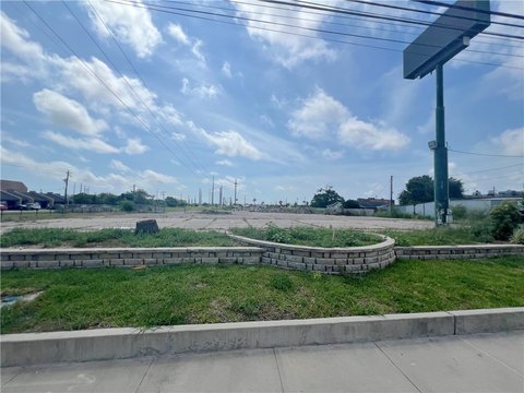 Prime Commercial Land Available