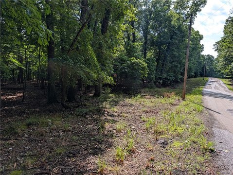 LAND - Yellville, AR