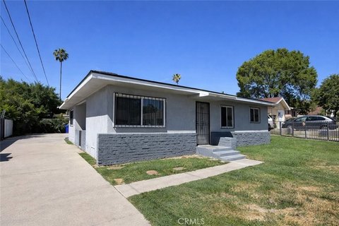 Triplex - San Bernardino, CA