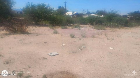 Land, Benson, AZ