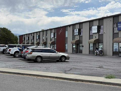 Grand Junction Office/Warehouse Unit