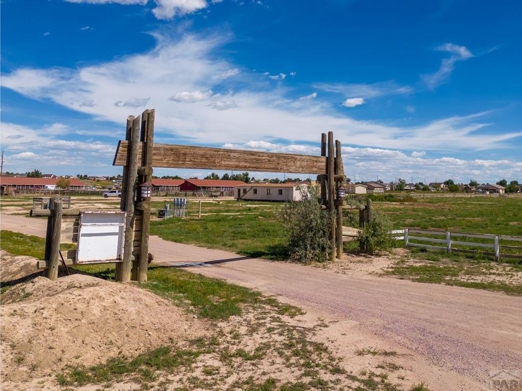 Equestrian Property with Arenas