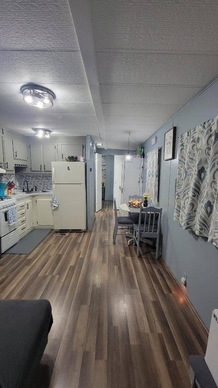 Picture 19