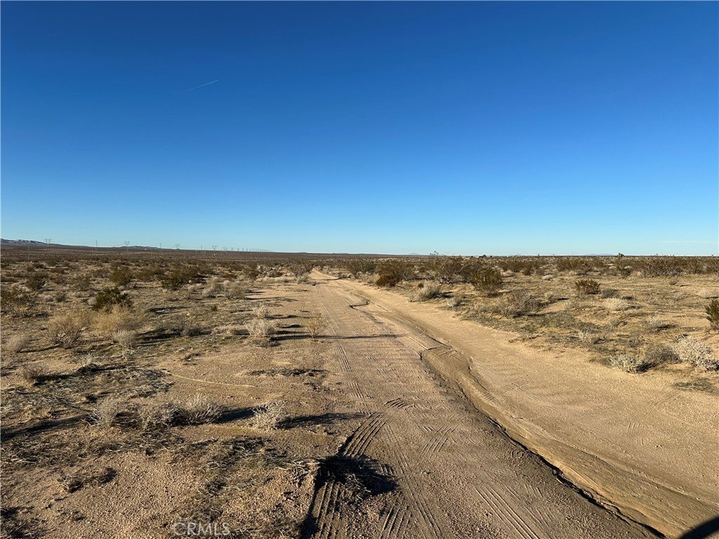 Adelanto Land Near US-395