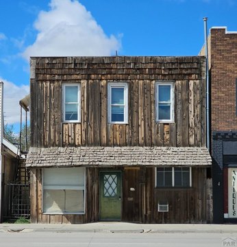 Versatile Mixed-Use Investment Opportunity