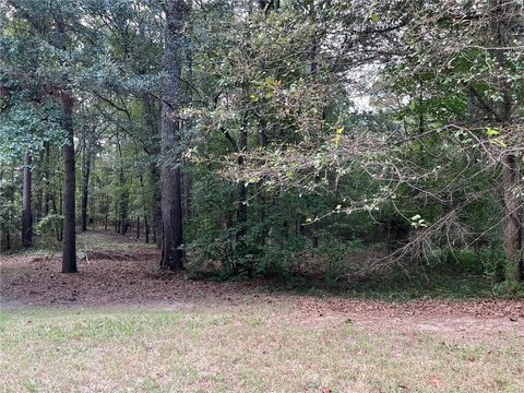 Acreage in Loganville's Prime Location