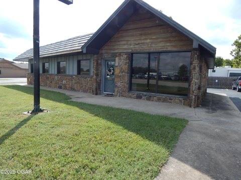 Carthage Office Space For Sale