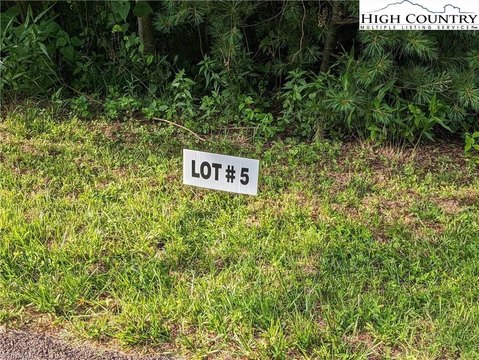 LAND - Sparta, NC