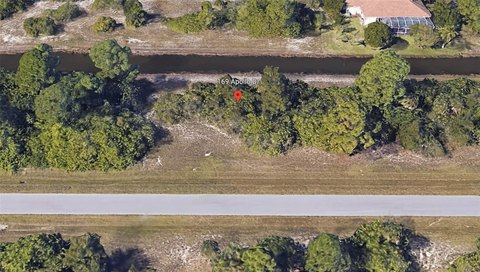 Rotonda West Canal Lot
