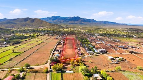 Land, Ranchos de Taos, NM