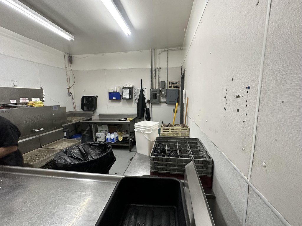 Picture 30