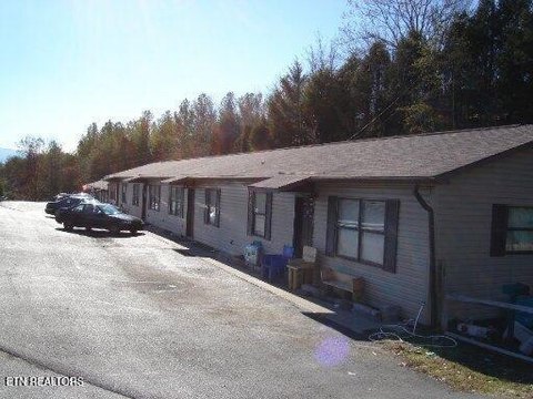 Income-Producing Apartment Complex Near Dollywood