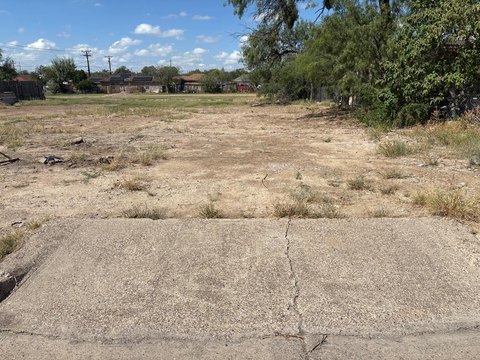 Residential Land in Eagle Pass
