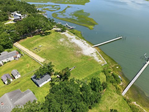 LAND - Beaufort, NC