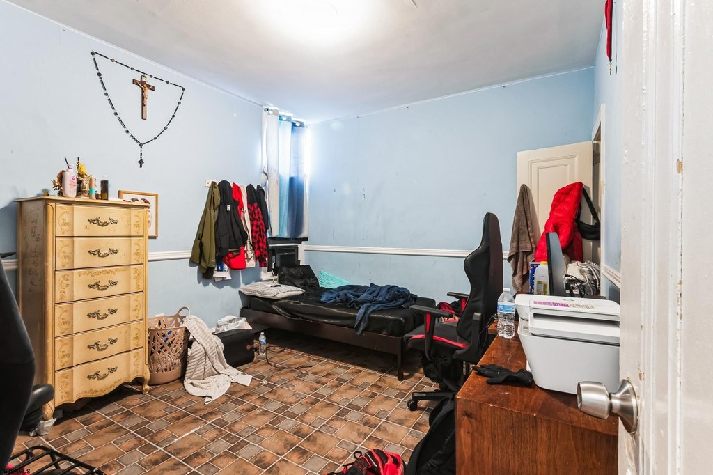 Picture 30