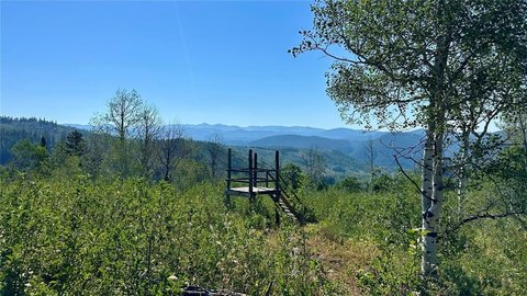 Land, Clark, CO