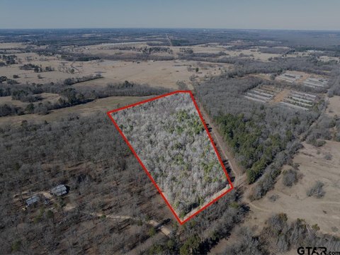 Lush Wooded Acreage in Pittsburg