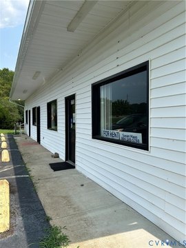 Restaurant Building with Outdoor Patio