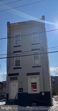 Philadelphia Duplex with Rental Potential