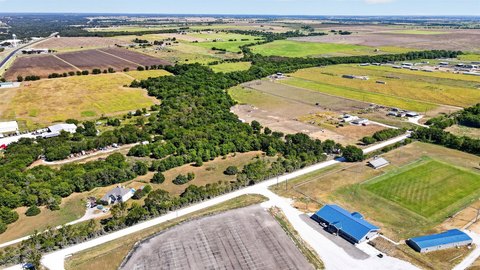 Land, Covington, TX