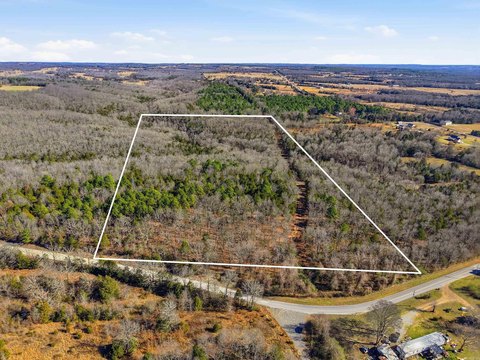 Timbered Hunting Land with Creek