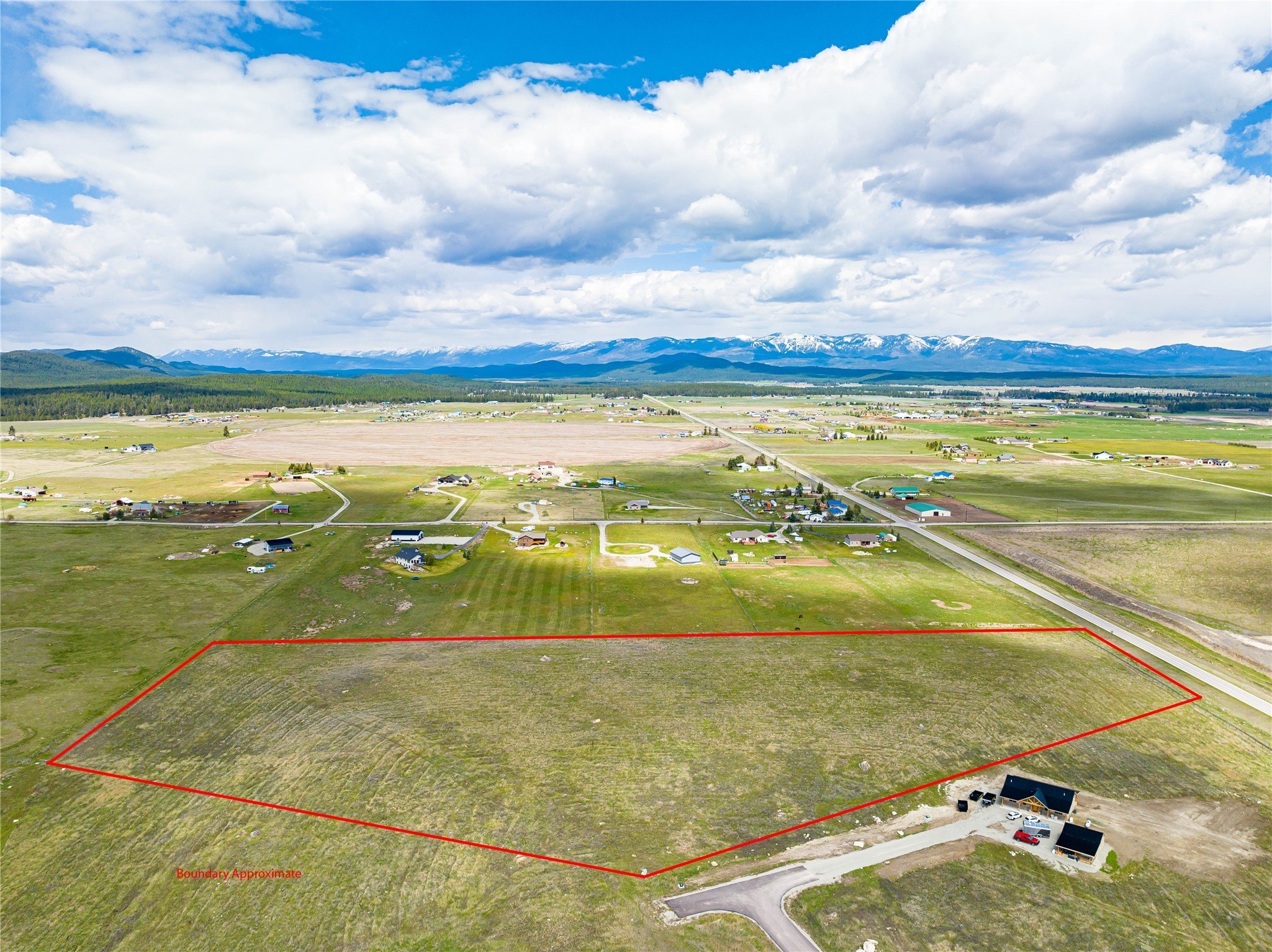 Expansive Land Parcel with Views