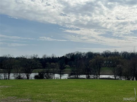 Residential Land in Lebanon, MO