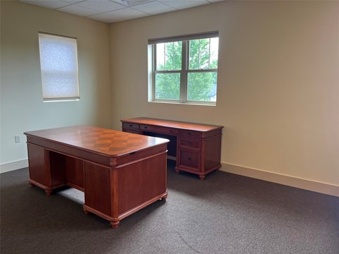 12-Unit Office Property
