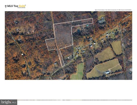 Land, QUAKERTOWN, PA
