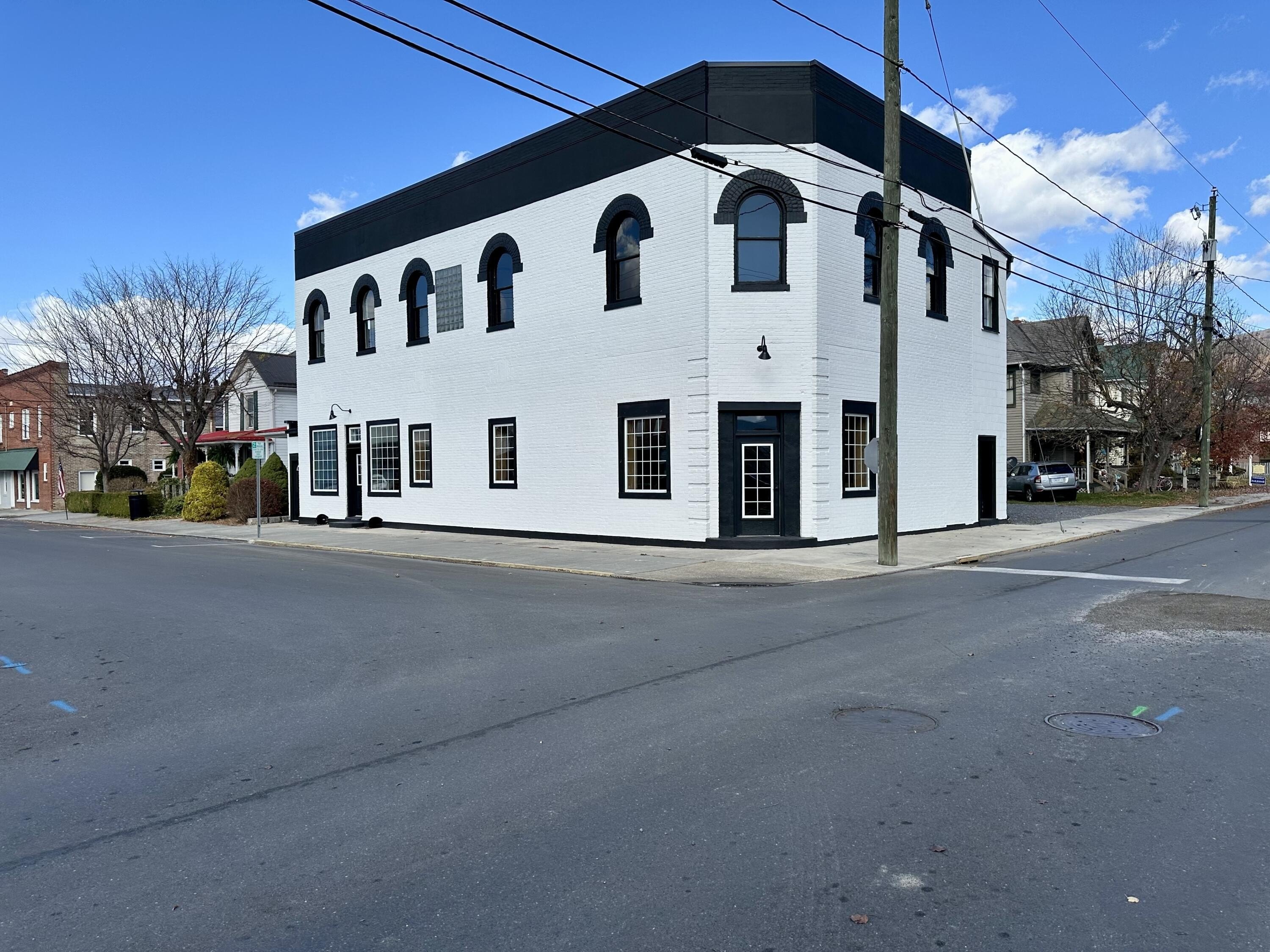 Downtown Covington Commercial Landmark